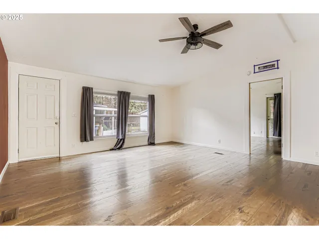 $115,000 | 10400 Southeast Cook Court, Unit 56, Milwaukie, OR 97222