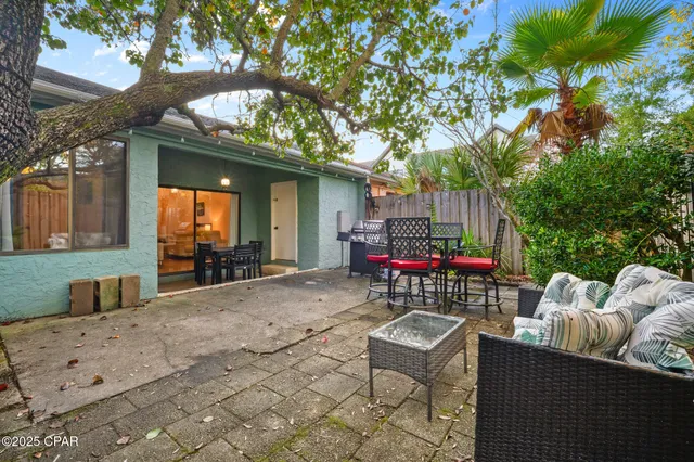 $275,000 | 8520 North Lagoon Drive, Panama City, FL 32408