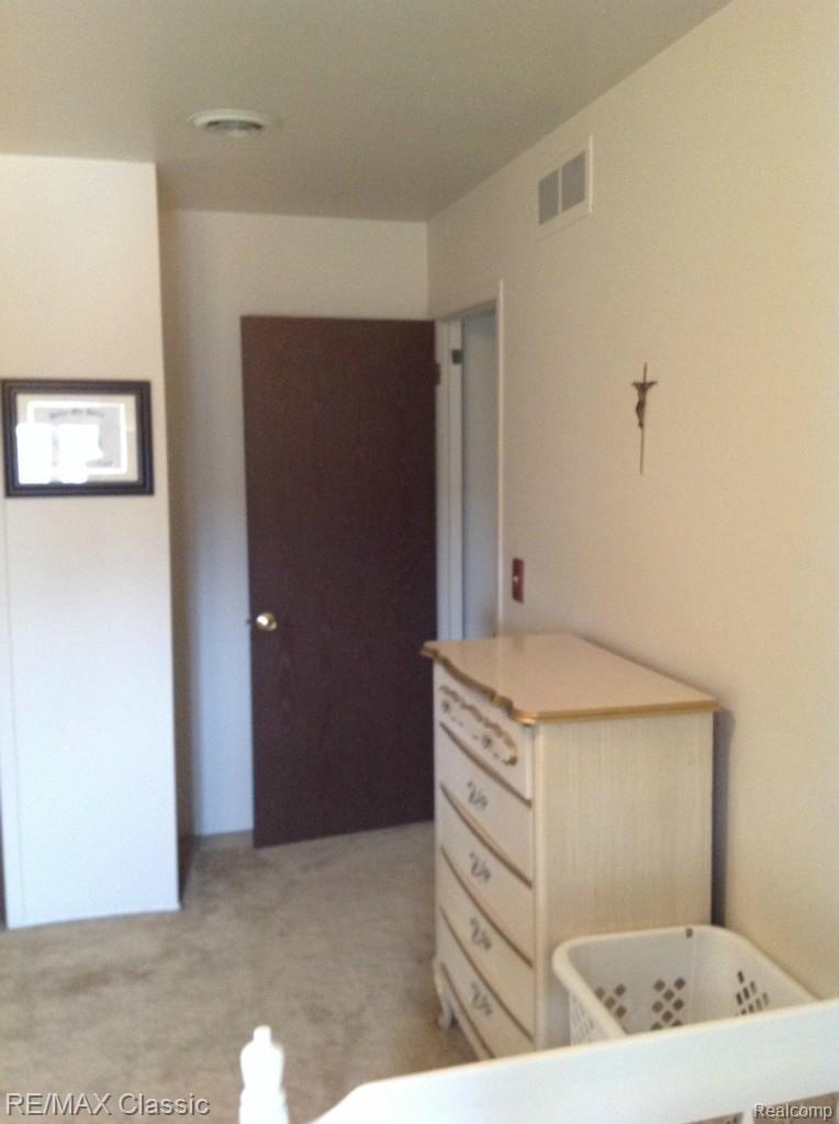 6862 Longwood Road Canton, MI 48187 - Photo 42 of 60 42.jpg