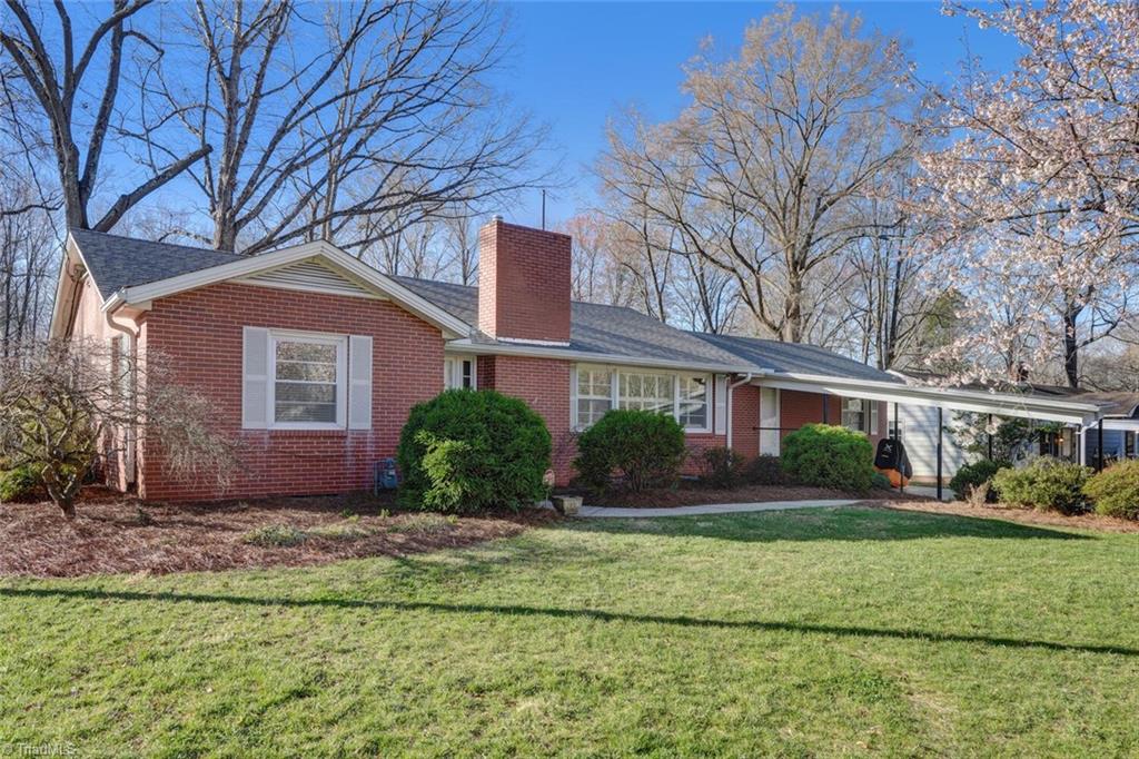 1126 Trogdon Drive Eden, NC 27288 - Photo 4 of 33