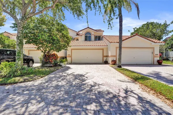 $5,995 | 644 West Palm Aire Drive, Unit 644, Pompano Beach, FL 33069