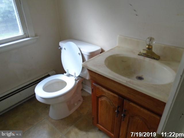 404 Abbott Road Hatboro, PA 19040 - Photo 11 of 27