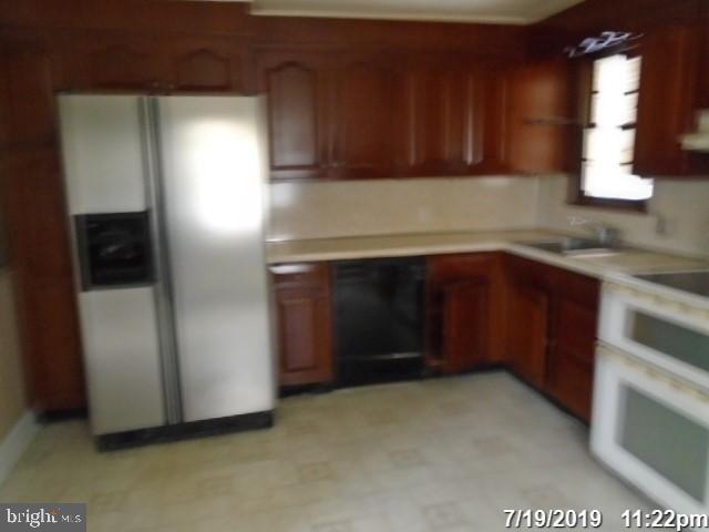 404 Abbott Road Hatboro, PA 19040 - Photo 6 of 27