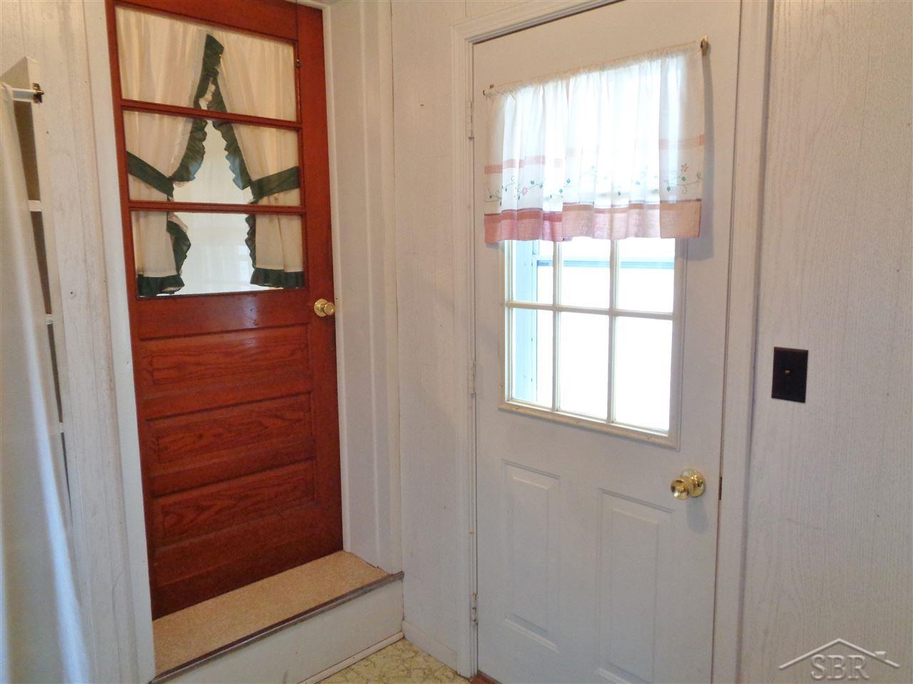 2360 South Hemlock Road Hemlock, MI 48626 - Photo 20 of 28 31343490-19.JPG