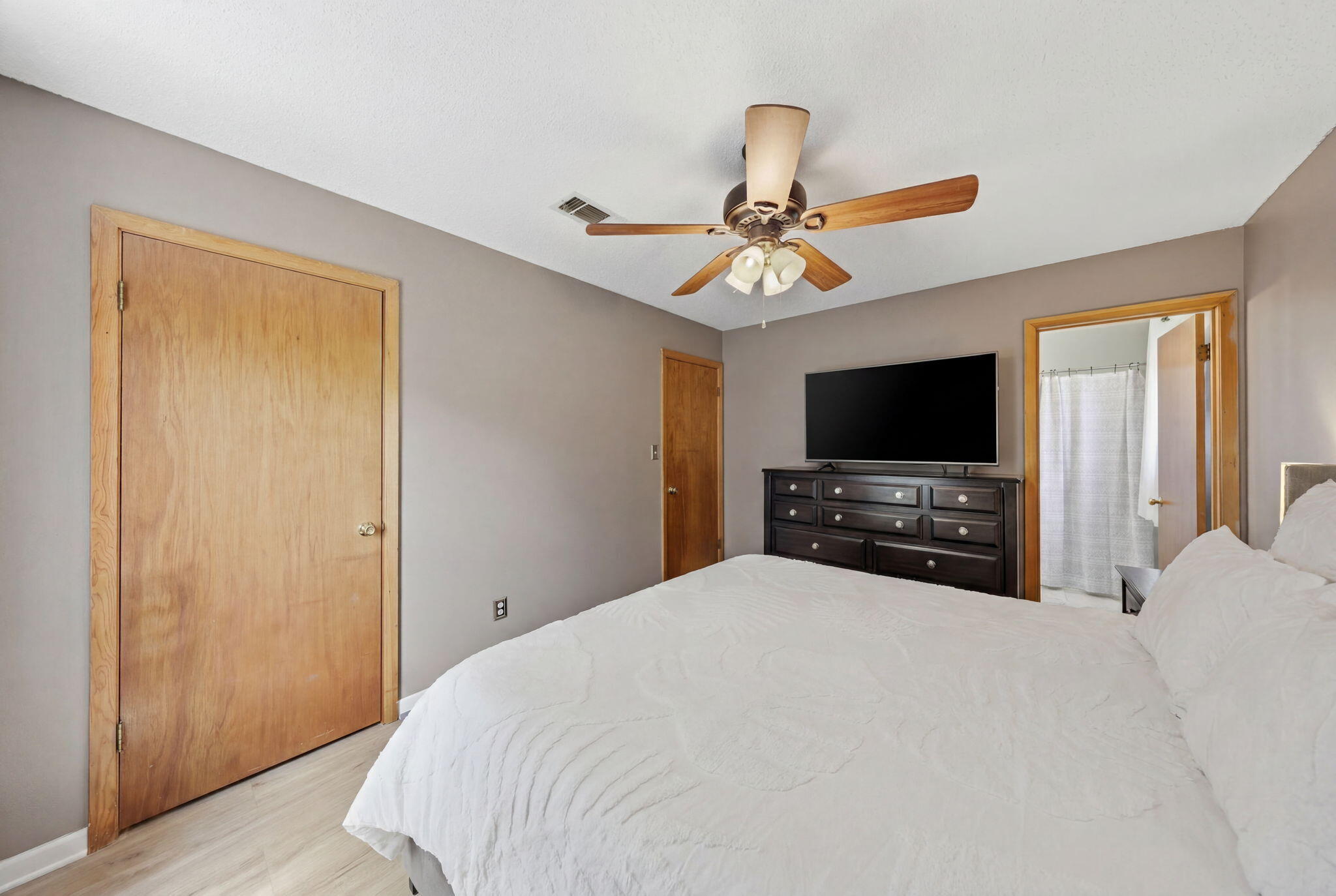 532 Springtime Avenue Holt, FL 32564 - Photo 18 of 33 46-web-or-mls-532-springtime-ave