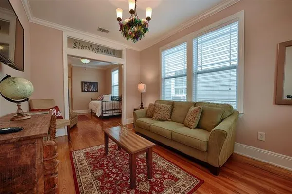 $464,900 | 1925-27 Iberville Street, New Orleans, LA 70112