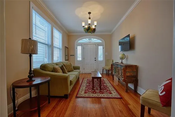 $464,900 | 1925-27 Iberville Street, New Orleans, LA 70112