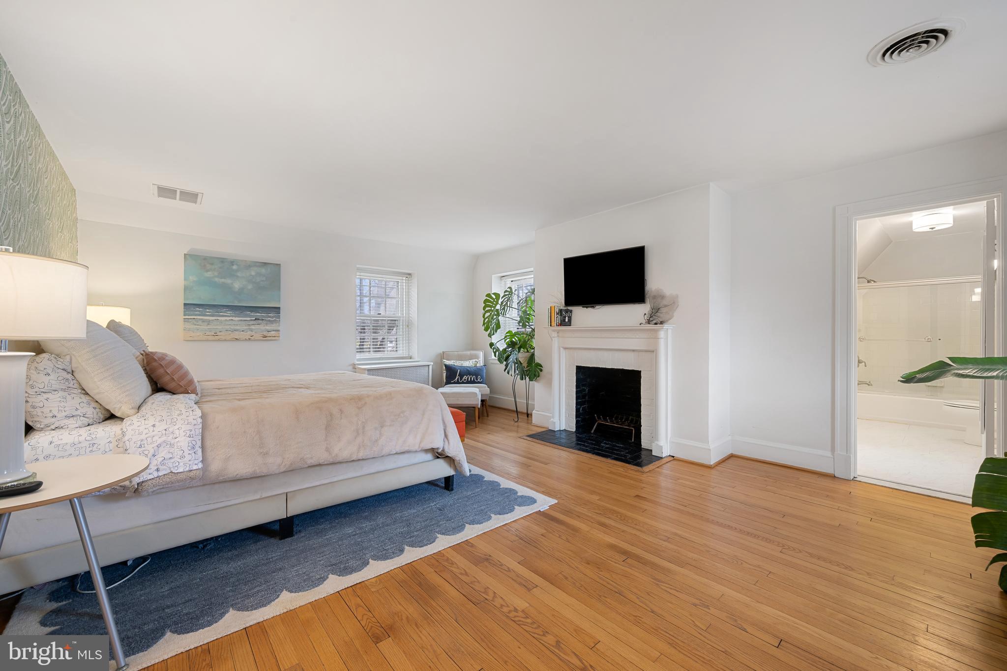 5405 Springlake Way Baltimore, MD 21212 - Photo 23 of 40