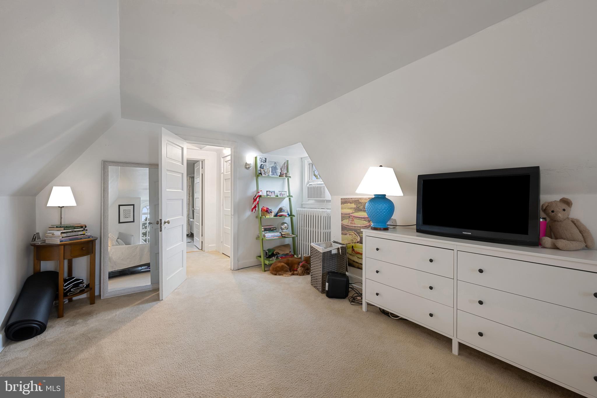 5405 Springlake Way Baltimore, MD 21212 - Photo 29 of 40