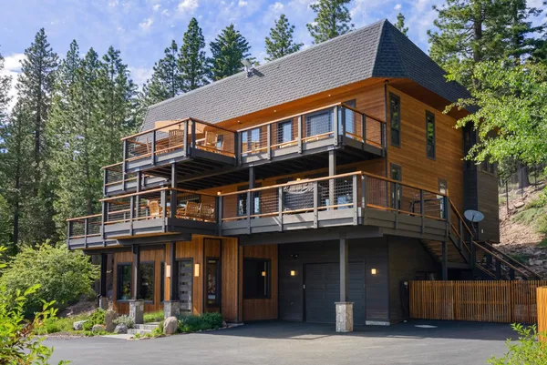 $5,950,000 | 1000 Carnelian Bay Avenue, Carnelian Bay, CA 96140
