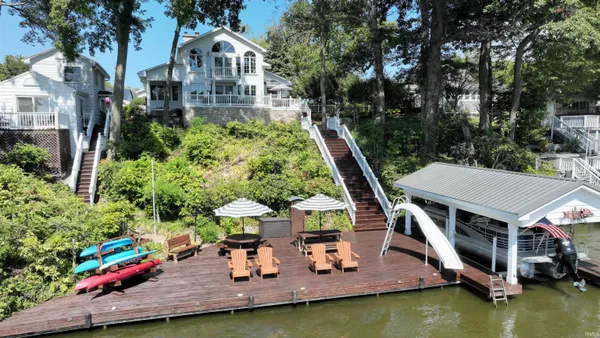 $1,175,000 | 4954 East Bay Front Court, Monticello, IN 47960