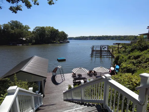 $1,175,000 | 4954 East Bay Front Court, Monticello, IN 47960