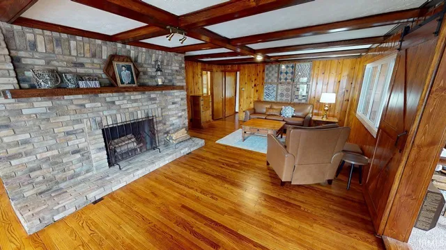 $1,175,000 | 4954 East Bay Front Court, Monticello, IN 47960