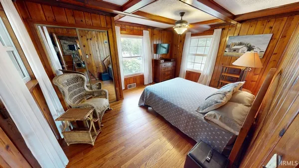 $1,175,000 | 4954 East Bay Front Court, Monticello, IN 47960