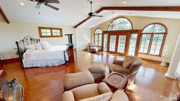 $1,175,000 | 4954 East Bay Front Court, Monticello, IN 47960