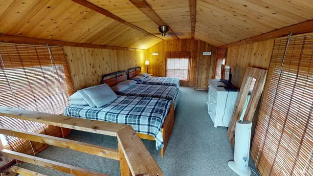 $1,175,000 | 4954 East Bay Front Court, Monticello, IN 47960