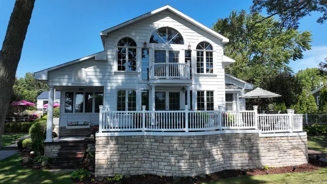 $1,175,000 | 4954 East Bay Front Court, Monticello, IN 47960