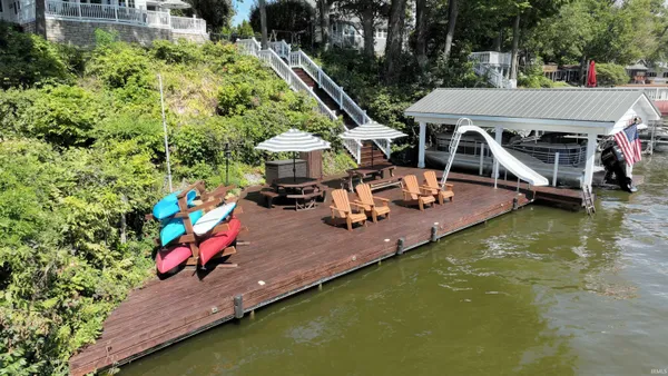 $1,175,000 | 4954 East Bay Front Court, Monticello, IN 47960