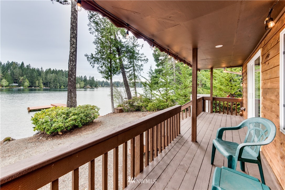 300 East Benson Lake Road Grapeview, WA 98546 - Photo 2 of 25 Gallery Image 2