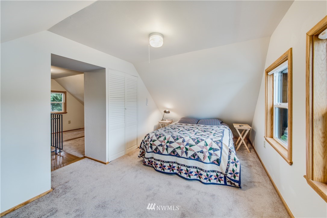 300 East Benson Lake Road Grapeview, WA 98546 - Photo 20 of 25 Gallery Image 20
