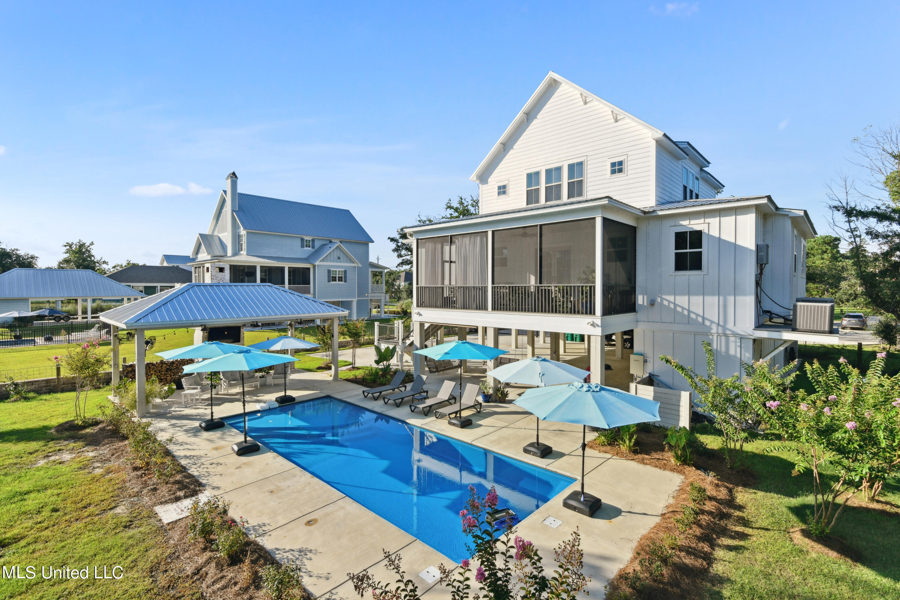 209 Nicholson Avenue Waveland, MS 39576 - Photo 32 of 36 0032-032