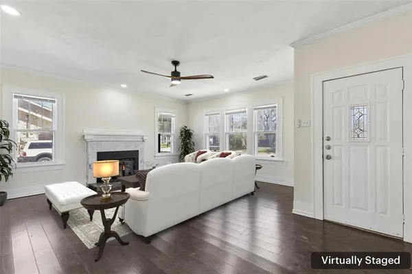 $675,000 | 1401 Bolivar Street, Denton, TX 76201