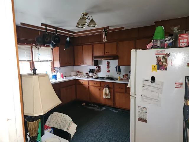 $77,500 | 827 South 8th Street, Terre Haute, IN 47807