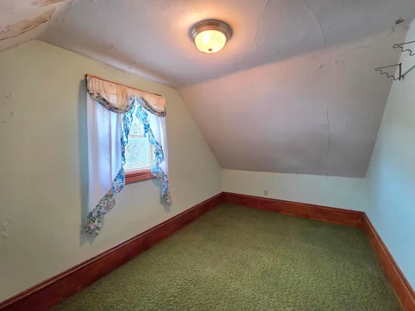 $130,000 | 107 Lincoln Avenue Northwest, Twin Valley, MN 56584