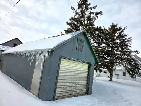 $130,000 | 107 Lincoln Avenue Northwest, Twin Valley, MN 56584