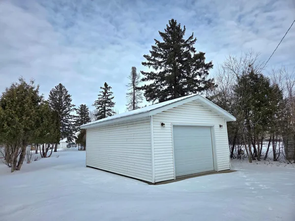 $130,000 | 107 Lincoln Avenue Northwest, Twin Valley, MN 56584