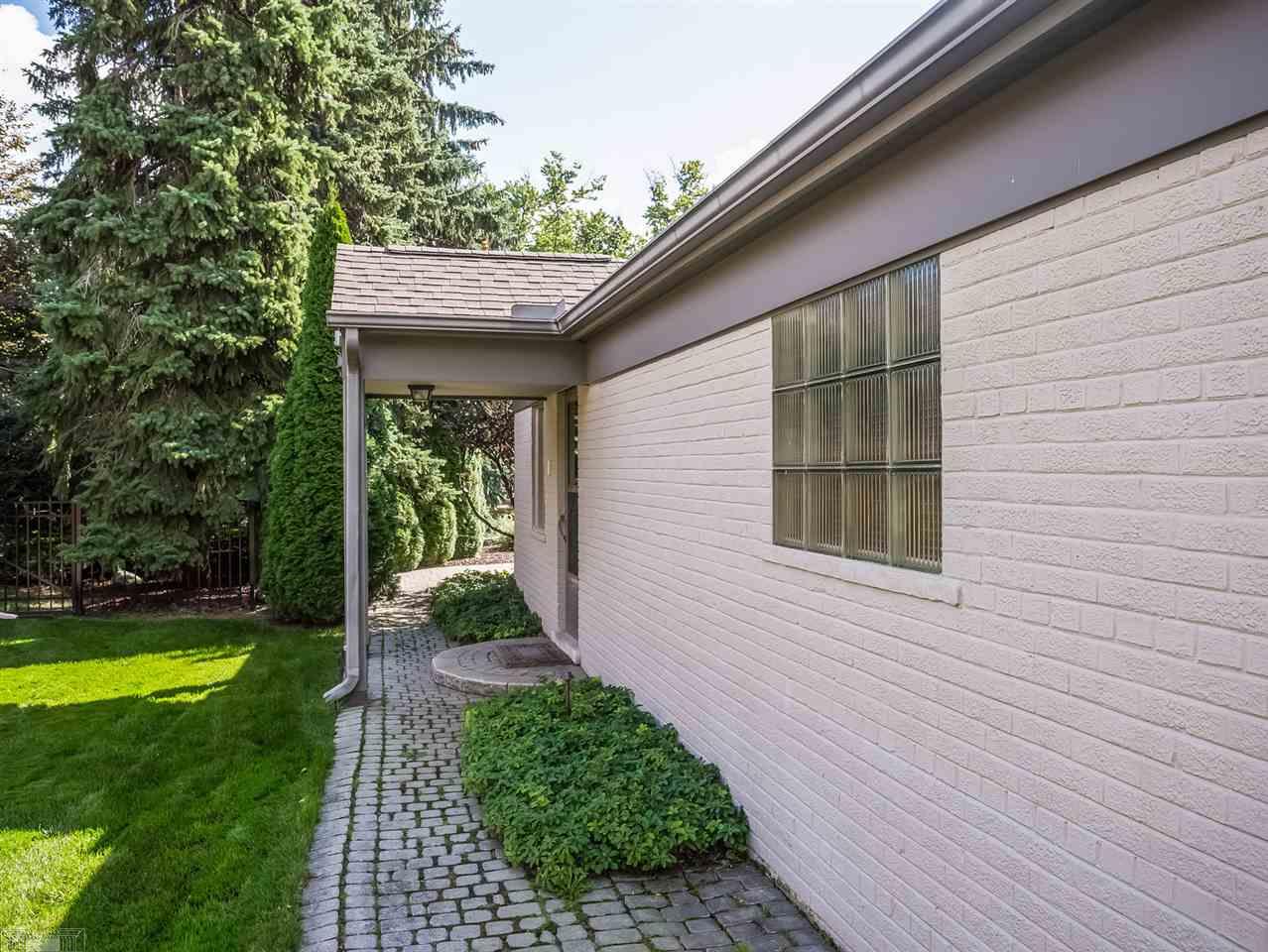 35 Shoreham Road Grosse Pointe Shores, MI 48236 - Photo 64 of 73