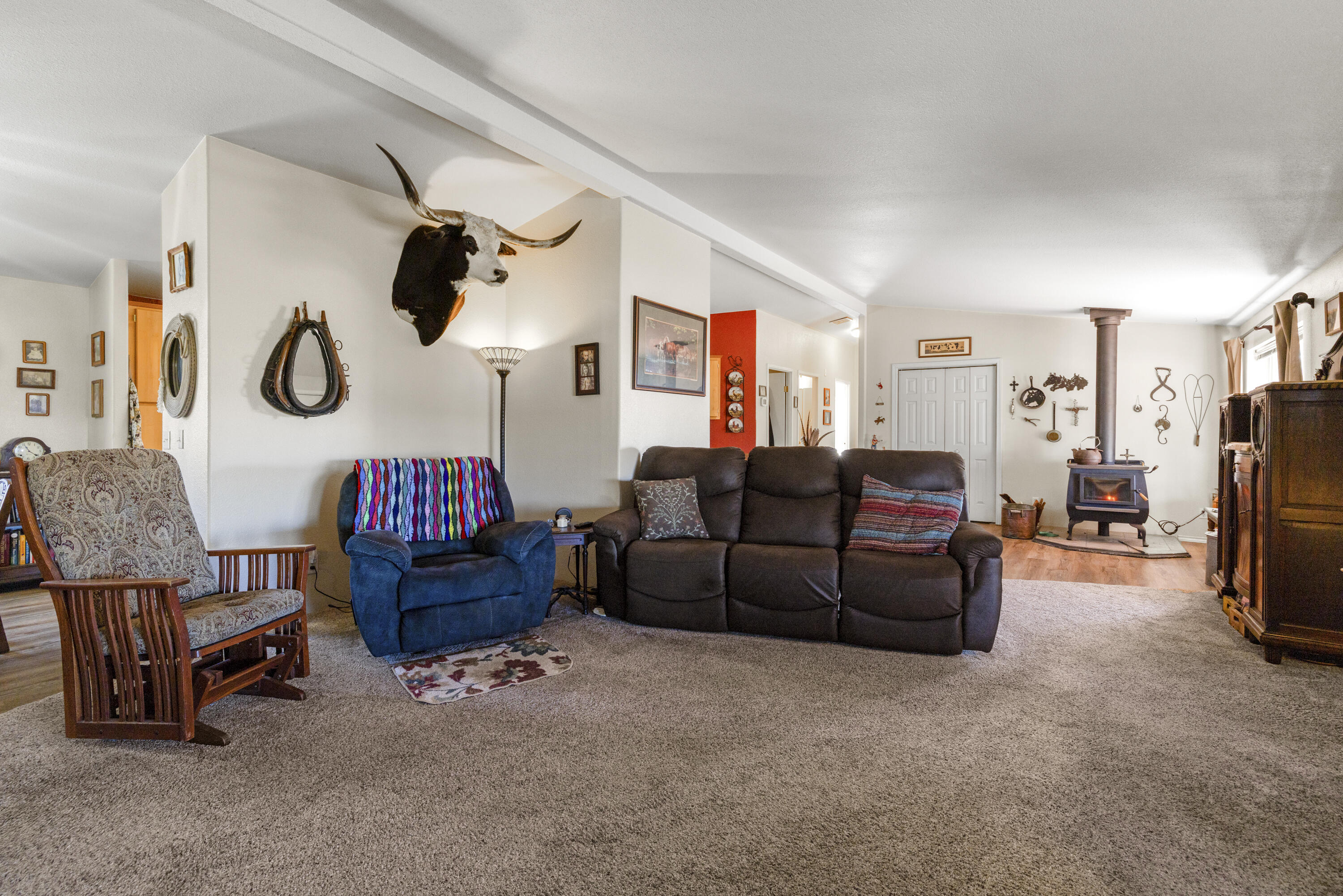 5415 Haskins Road Bonanza, OR 97623 - Photo 41 of 97 Living Area
