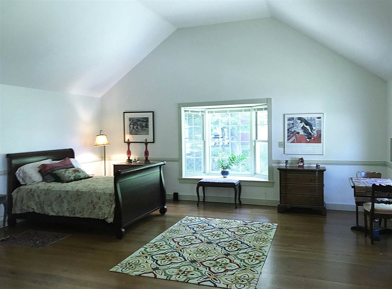 1320 Middle Road Dummerston, VT 05301 - Photo 29 of 40