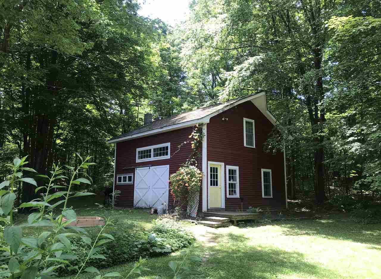 1320 Middle Road Dummerston, VT 05301 - Photo 8 of 40