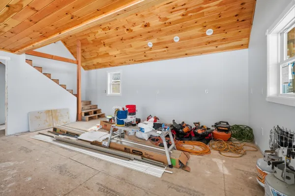 $529,000 | 19 Lintonia Drive, Unit 10, Litchfield, ME 04350