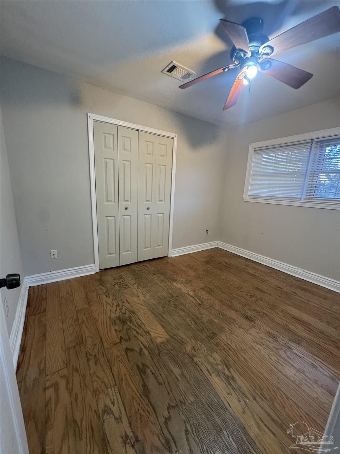7811 Castlegate Drive Pensacola, FL 32534 - Photo 17 of 27 Front Bedroom