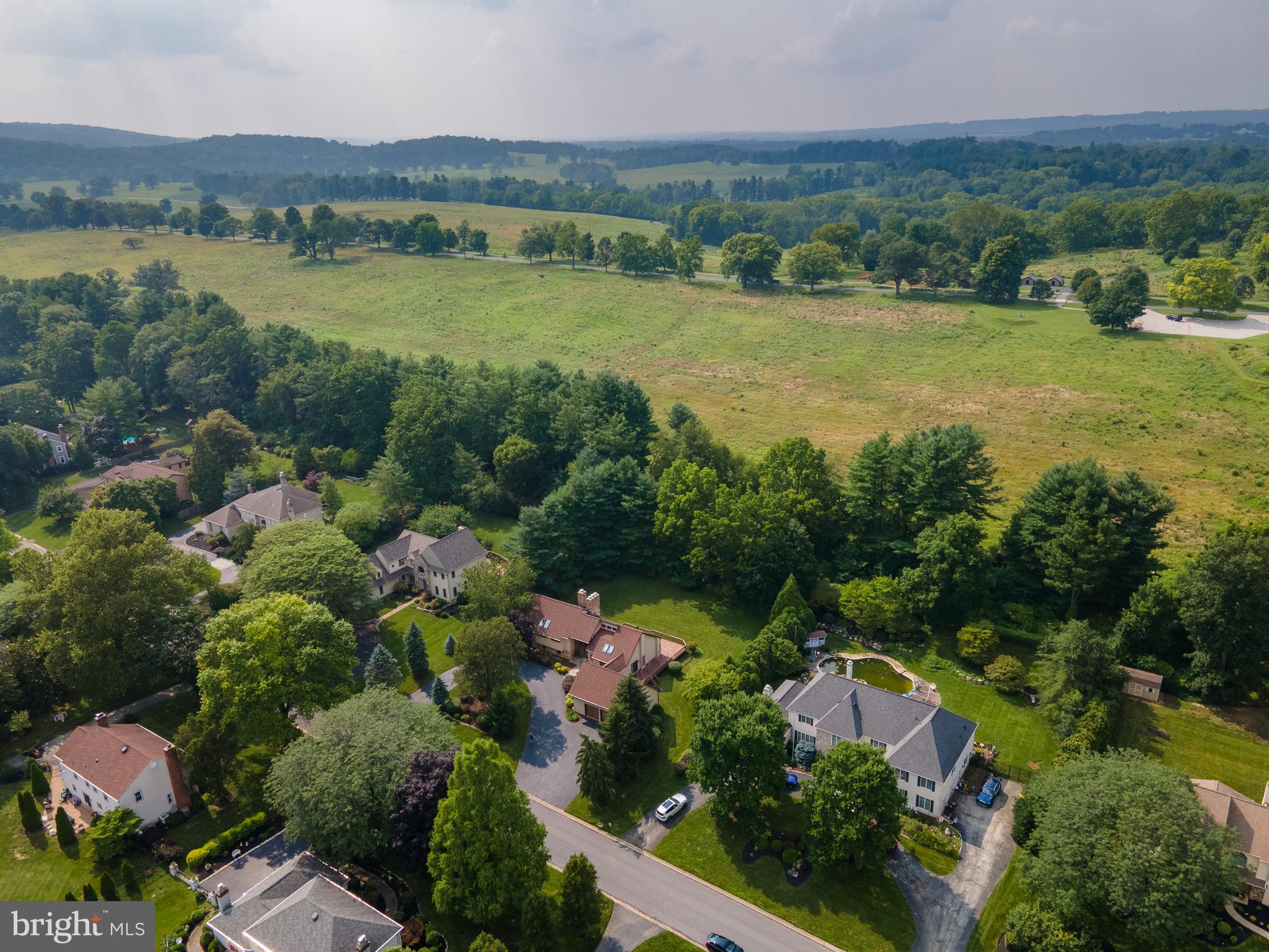 679 Thomas Jefferson Road Wayne, PA 19087 - Photo 4 of 35