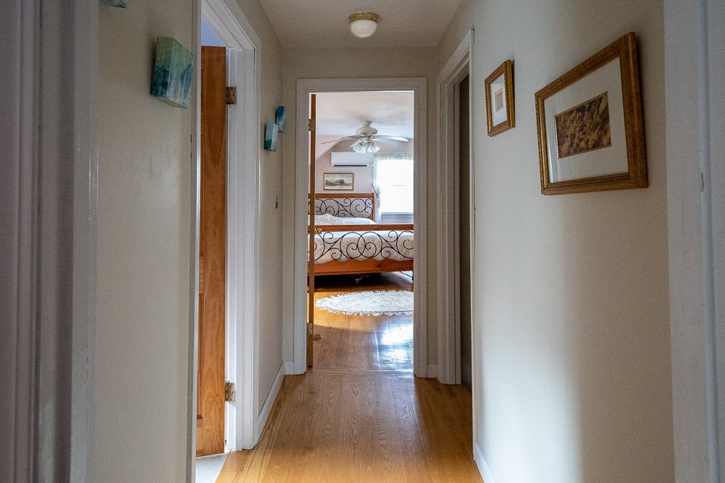 5 Barton Lane Middletown, RI 02842 - Photo 32 of 36 Second floor hallway