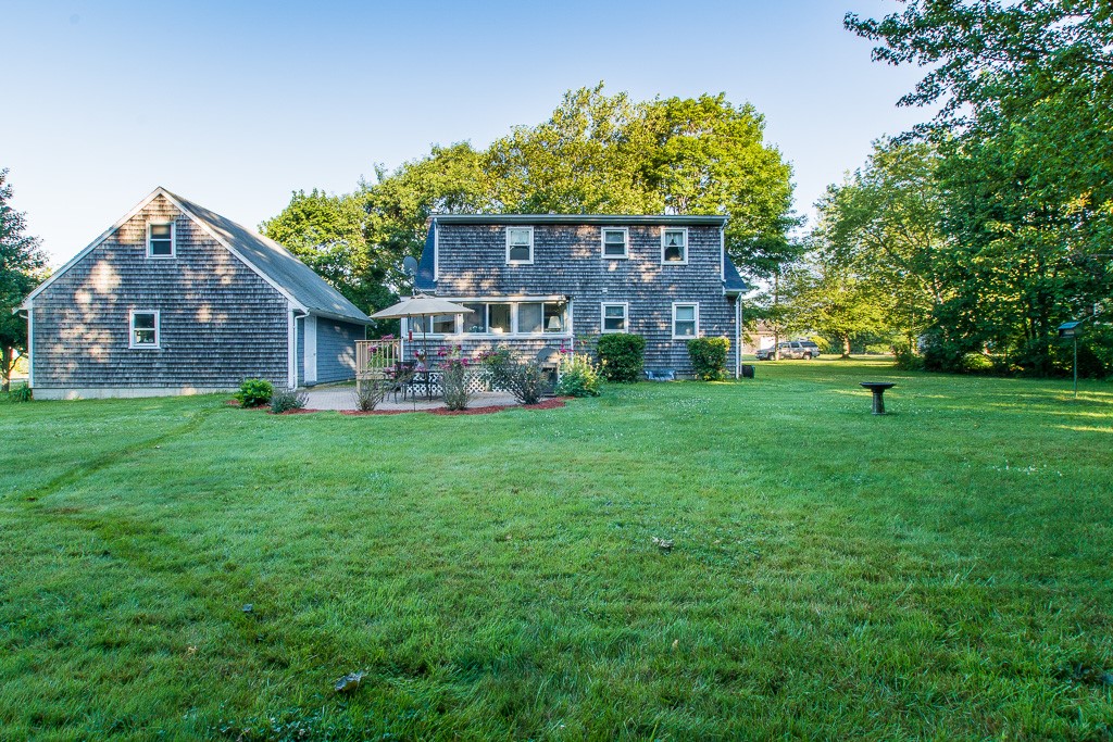 5 Barton Lane Middletown, RI 02842 - Photo 4 of 36 Beautiful back yard