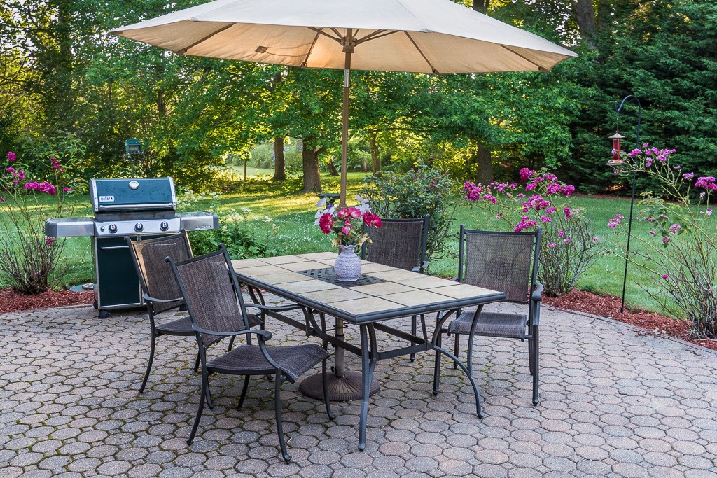 5 Barton Lane Middletown, RI 02842 - Photo 6 of 36 Patio