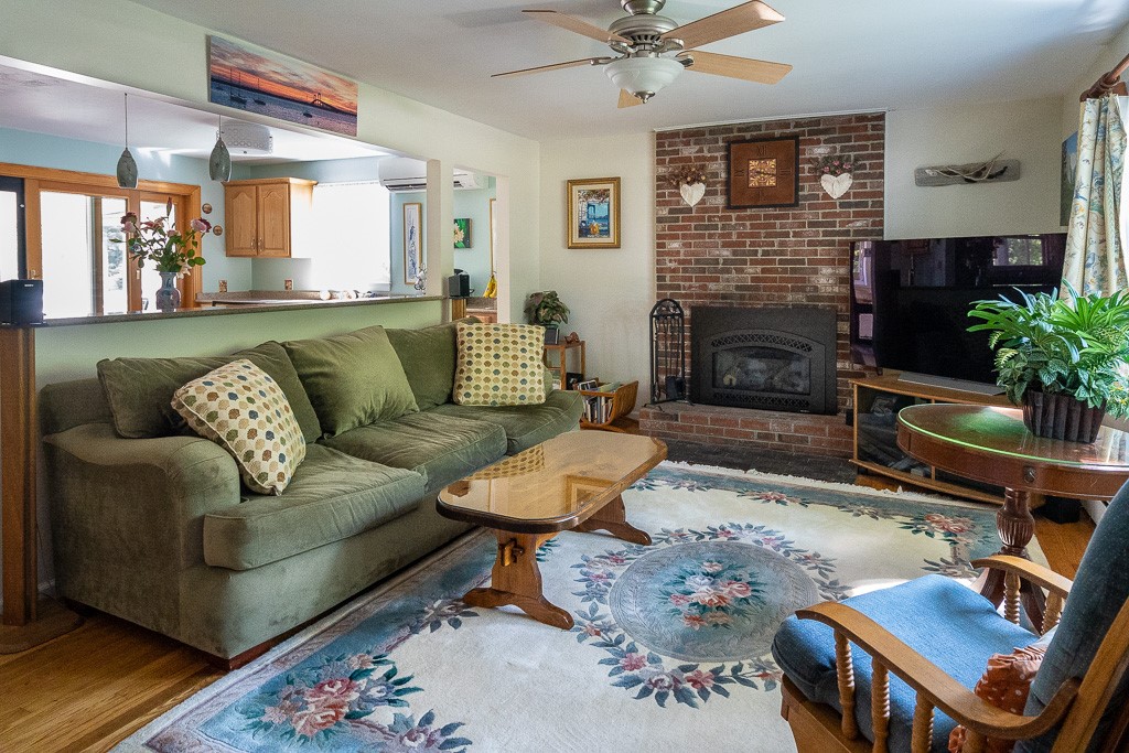 5 Barton Lane Middletown, RI 02842 - Photo 8 of 36 Living room with fireplace