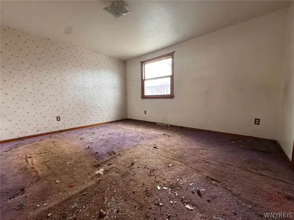 $275,000 | 40 Marie Avenue, Cheektowaga, NY 14227