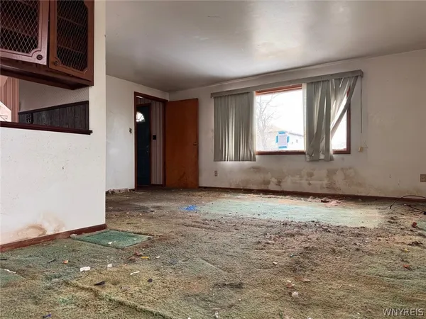 $275,000 | 40 Marie Avenue, Cheektowaga, NY 14227