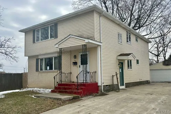 $275,000 | 40 Marie Avenue, Cheektowaga, NY 14227