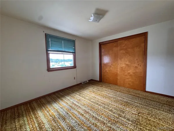 $275,000 | 40 Marie Avenue, Cheektowaga, NY 14227