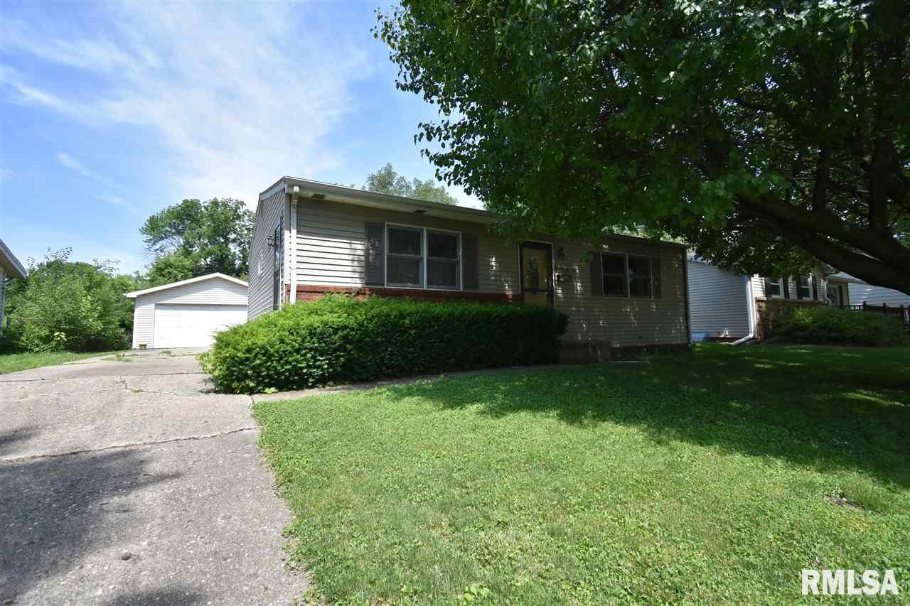 2053 Henley Road Springfield, IL 62702 - Photo 1 of 14