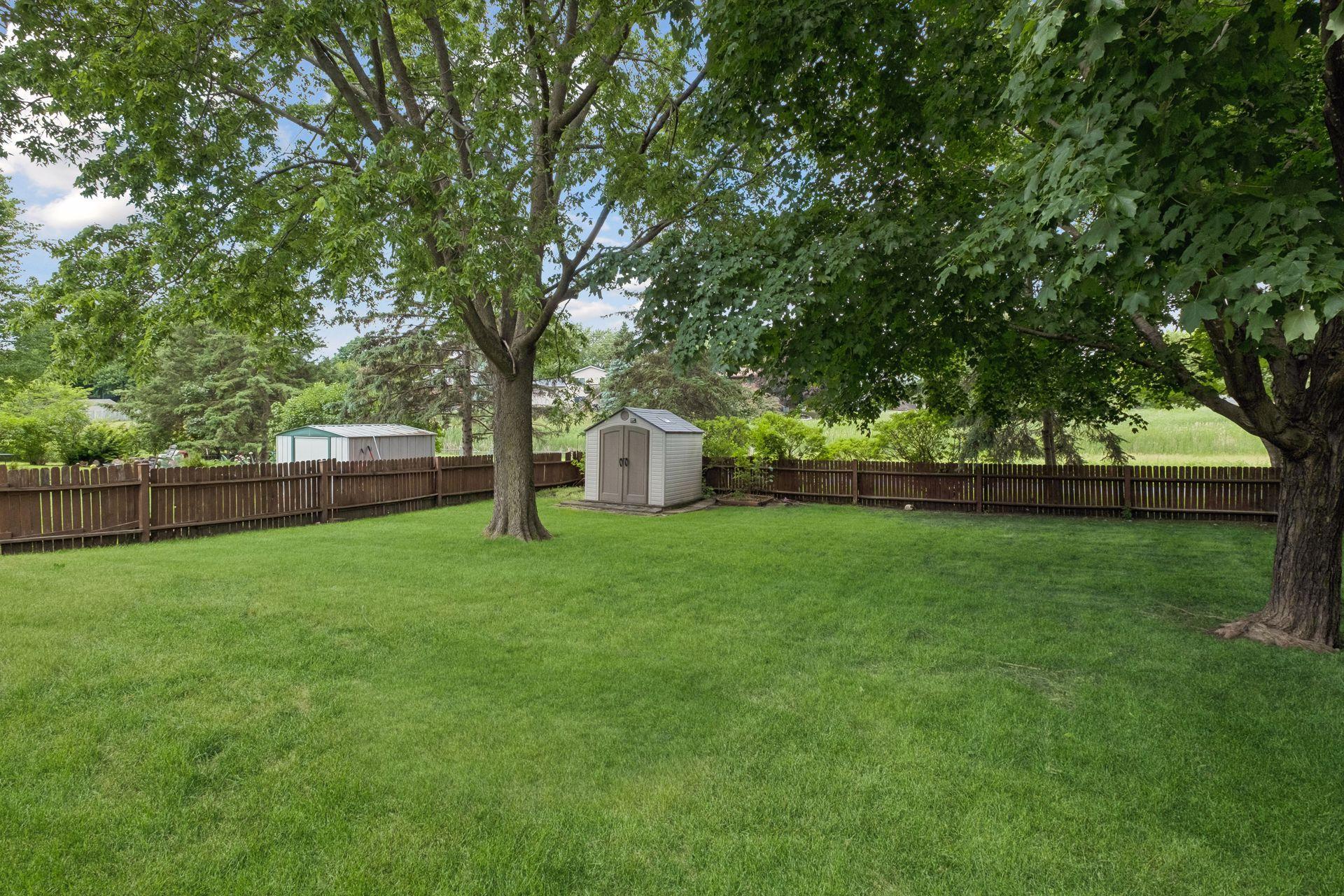5524 West 137th Street Savage, MN 55378 - Photo 2 of 32