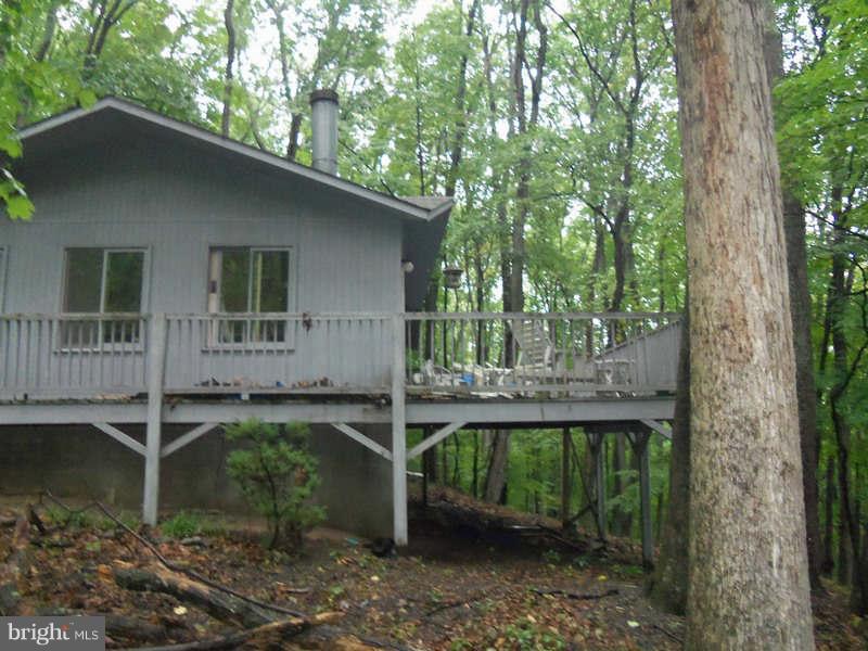 301 Mountainside Road Berkeley Springs, WV 25411 - Photo 1 of 8 Exterior (Front)