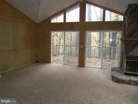 301 Mountainside Road Berkeley Springs, WV 25411 - Photo 2 of 8 Living Room