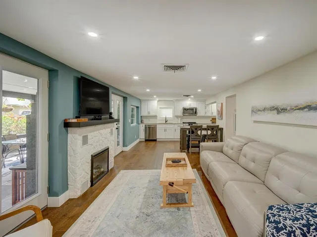 $889,000 | 6746 River Road, New Port Richey, FL 34652